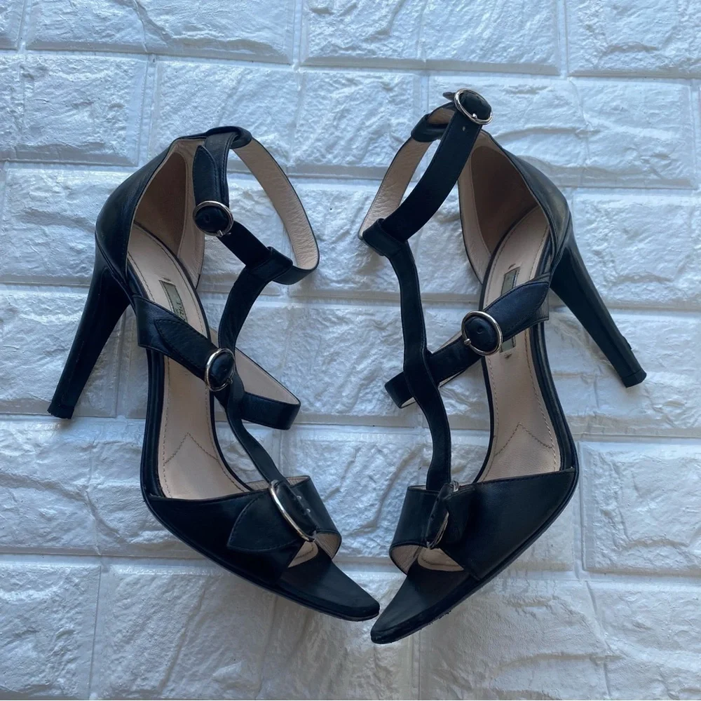 PRADA Milano Italy Leather Ankle Strap sandals 39